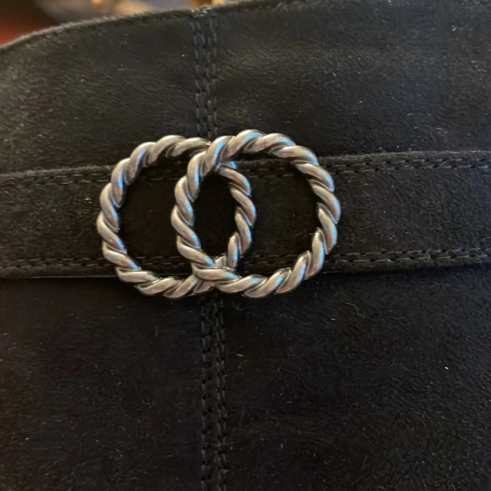 Life Stride Soft System Daring Boot With pewter Decorative piece on side calf. - Picture 10 of 11